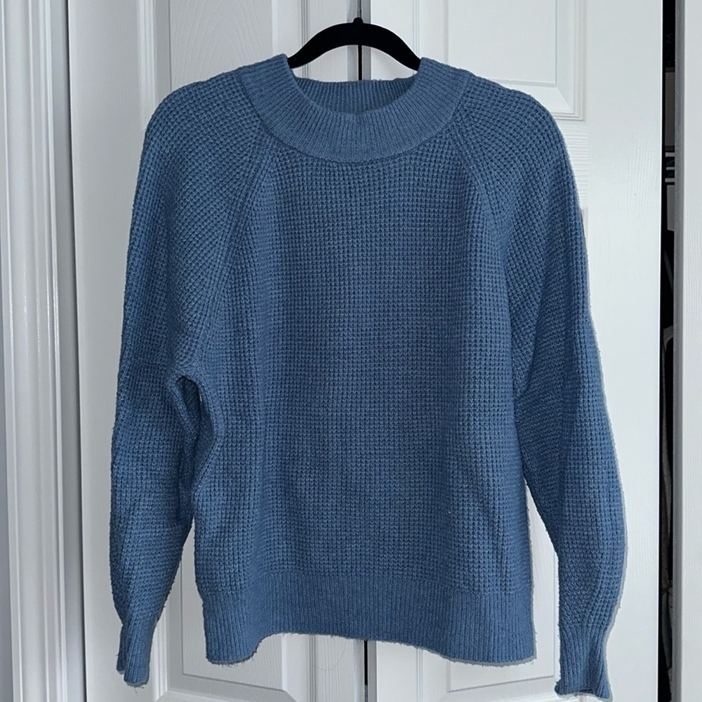 GAP Sweater